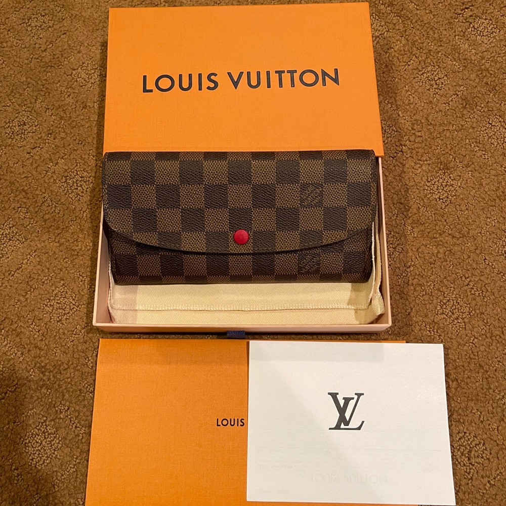 Louis Vuitton Emilee Wallet